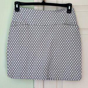 S.C. & Co. Black White Geometric Golf Skort Size M